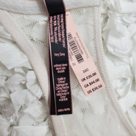 VS lace demi bra 32C NWT - Picture 6 of 6